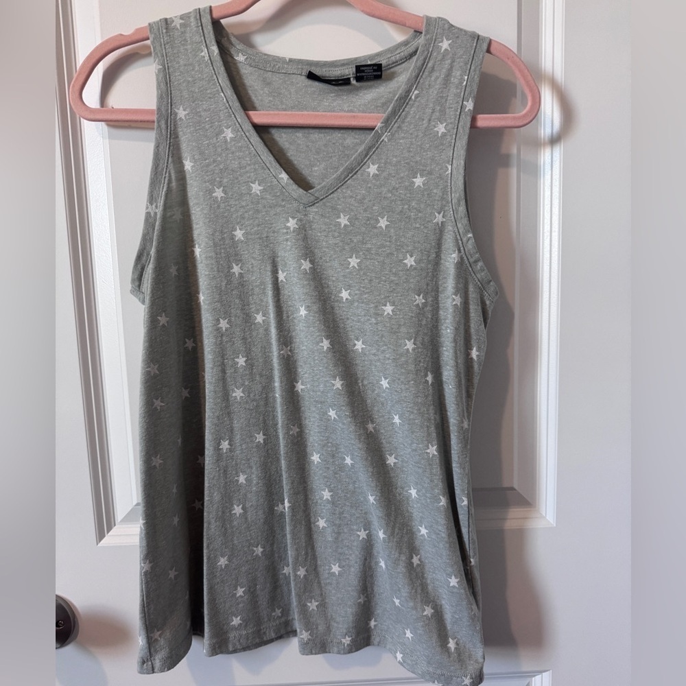 Tahari Green Star-Patterned Sleeveless Top Size Mwdium
